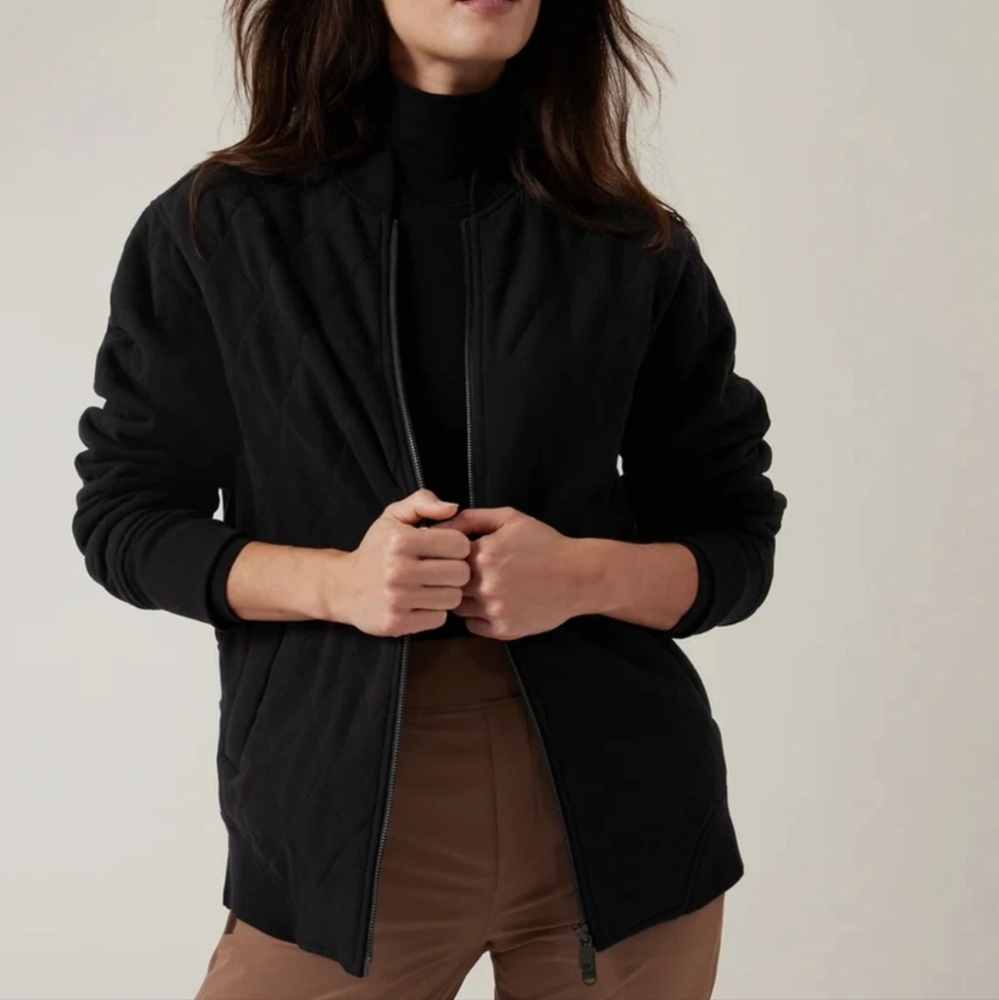 Athleta Black Quilted Puffer Jacket